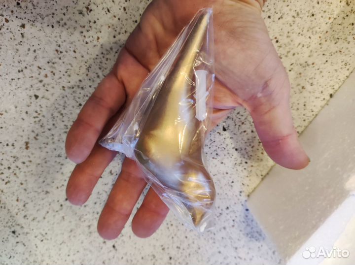 Вешалка настенная, крючок настенный