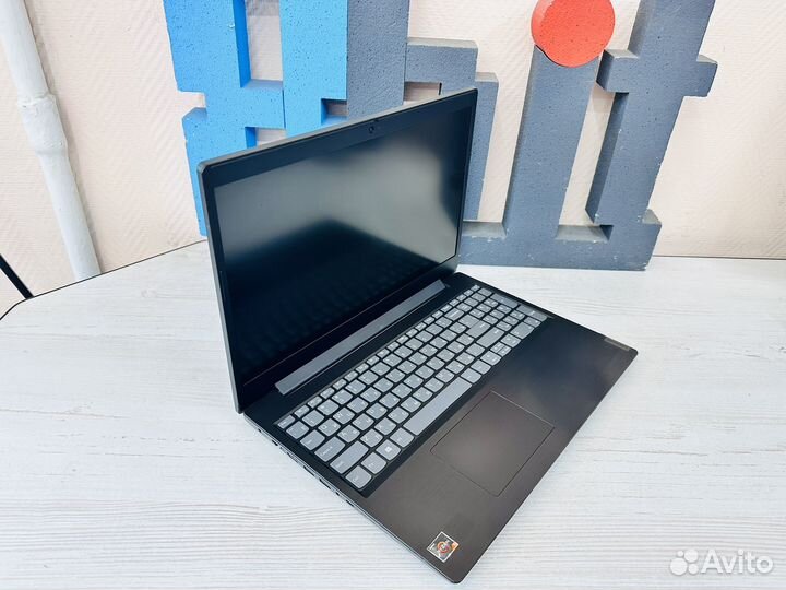 Игровой ноутбук ryzen 5 3500u 8gb ssd