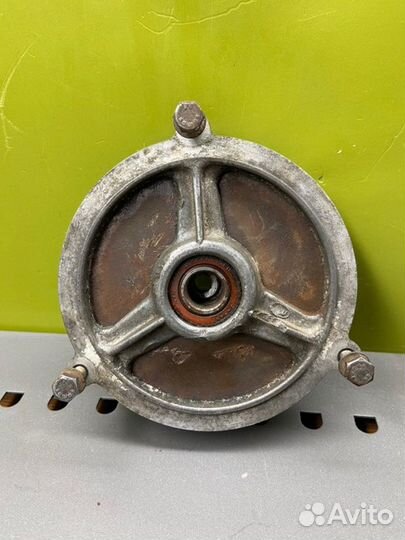 Вискомуфта Mercedes W123 M110 1980