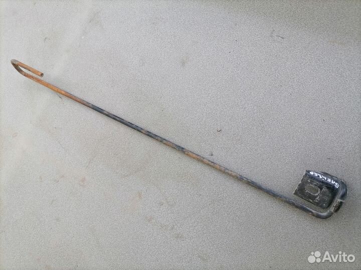 Торсион двери багажника Chevrolet Blazer 1995-2005