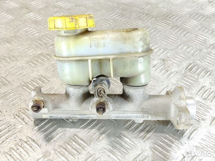 Цилиндр тормозов главный Chrysler Sebring/dodge st