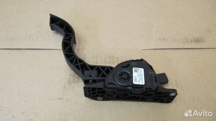 Педаль газа Ford Focus III 2011-2018