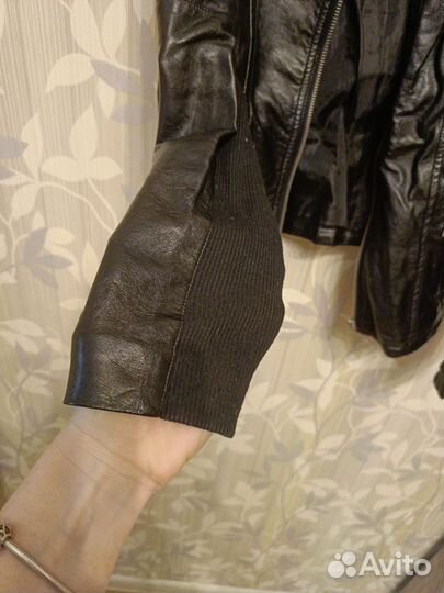 Кожаная курткат для девочки