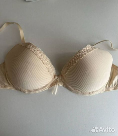 Бюстгальтер