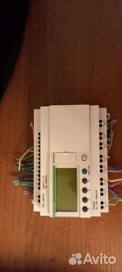 Реле SR2 B201FU интелектуальное