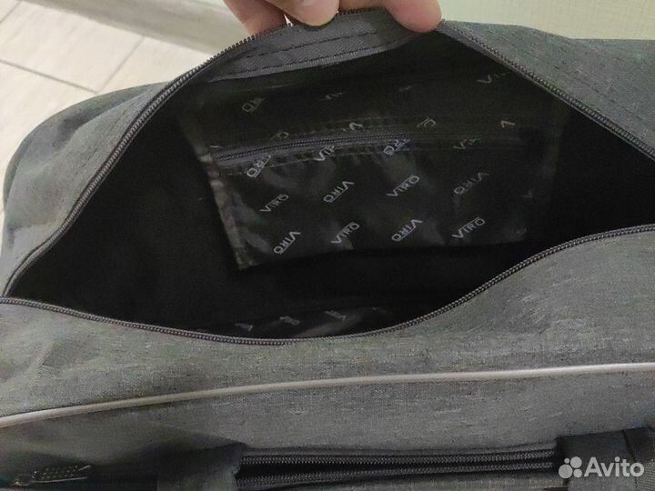 Сумка дорожная с ремнем на плечи