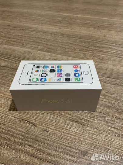 Коробка iPhone 5s gold