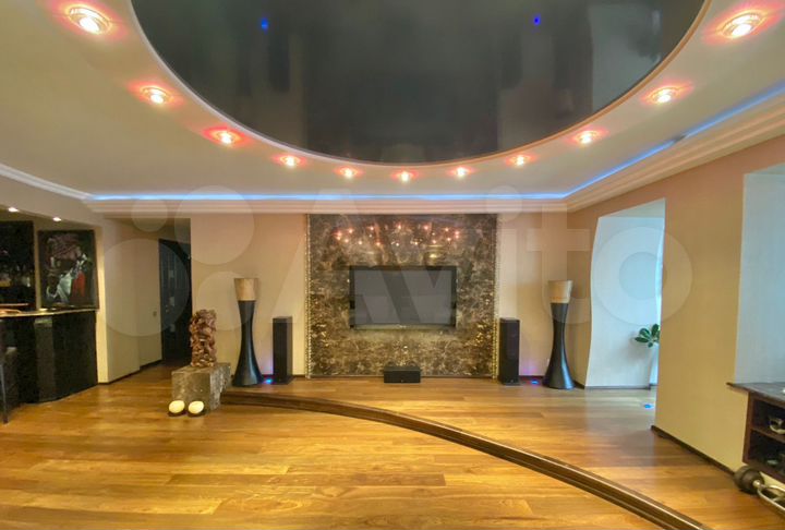 5-к. квартира, 240 м², 2/13 эт.