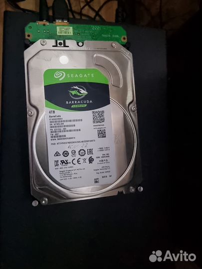Жесткий диск 4TB Seagate Barracuda (ST4000DM004)