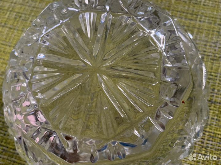 Ваза хрустальная винтажная