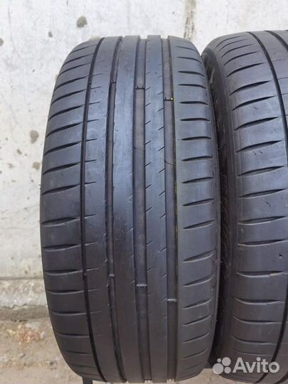 Michelin Pilot Sport 4 225/45 R19 96W