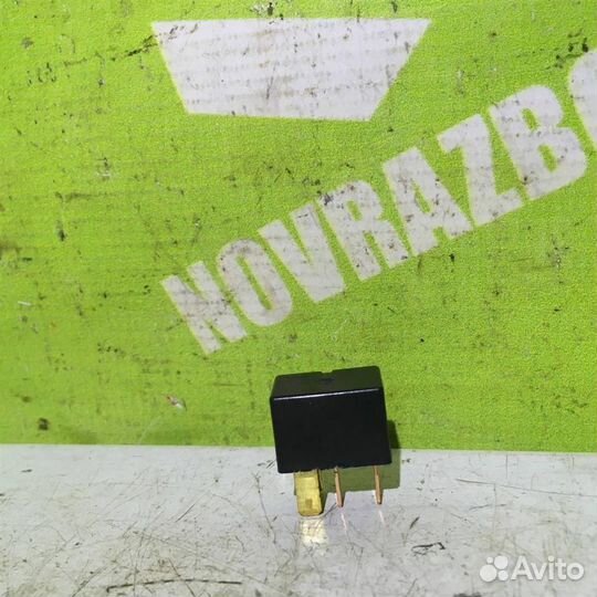 Реле Митсубиси Лансер 10