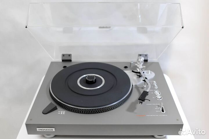Проигрыватель Винила Pioneer PL-1250S, 1975г