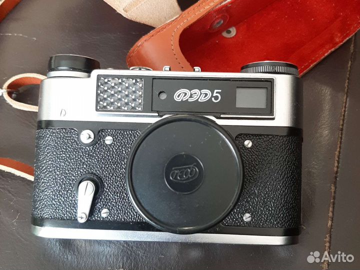 Плёночный фотоаппарат фэд 5 в отличном состоянии