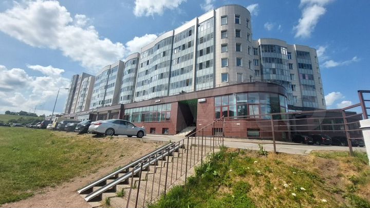 3-к. квартира, 95,8 м², 2/7 эт.