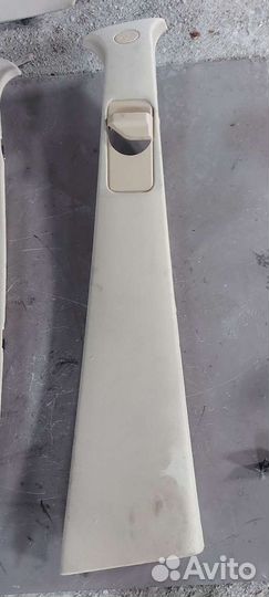 Обшивка центральной стойки на мерседес w164