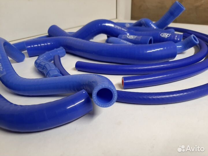 Силиконовые патрубки птп Ваз 2114 2109 Синие