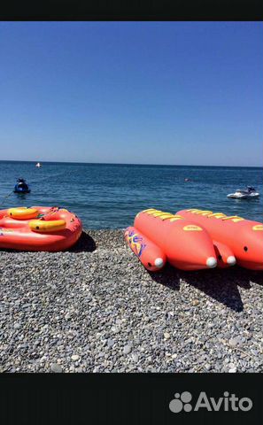 Надувной банан 8-16мест