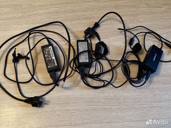 Зарядное устройство для ноутбука