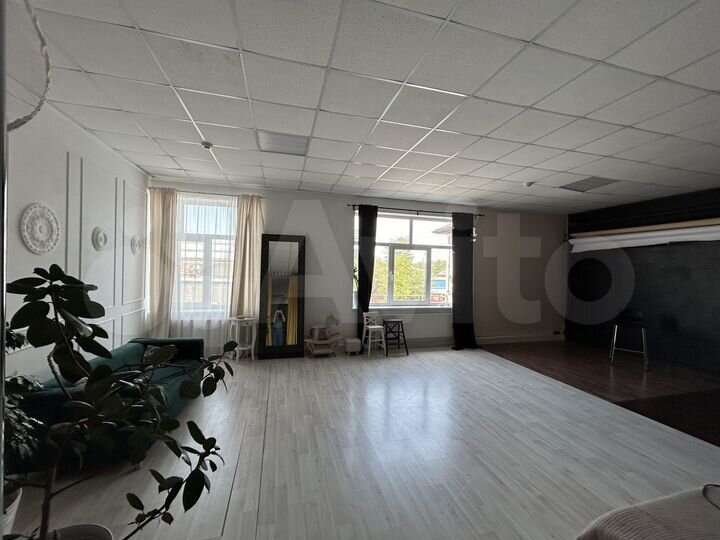 Торговая площадь, 103 м²