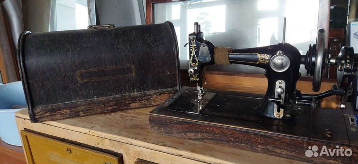 Швейная антикварная USA машина