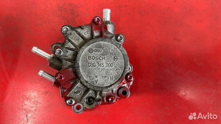 Вакуумный насос Audi A6 C6 2.0 BRE TDI 2006