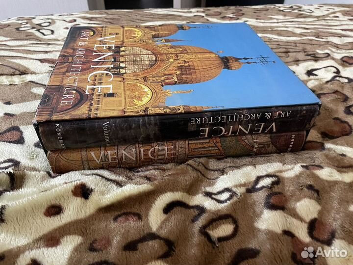 Книга Венеция: Искусство и Архитектура (Konemann)
