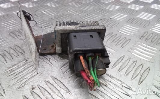 Реле накала свечей renault master 2 (BNK28OK01)