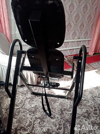 Инверсионный стол для спины