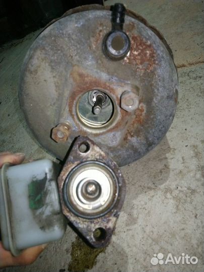 Вакуумный усилитель тормозов Волга 3102