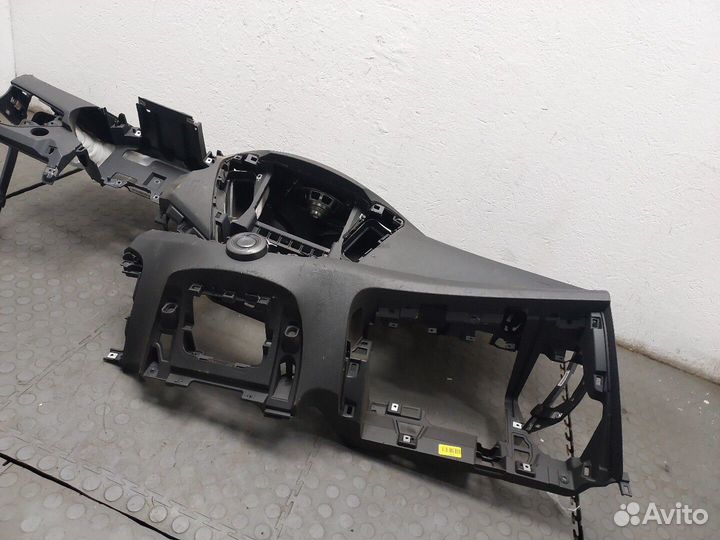 Панель передняя салона Hyundai Veloster 2011, 2013