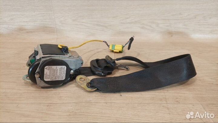 Ремень безопасности задний левый Volkswagen