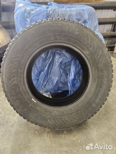 Nokian Tyres Hakkapeliitta 8 SUV 265/65 R17