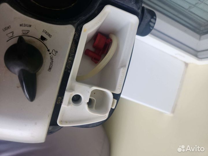 Кофемашина delonghi EC9