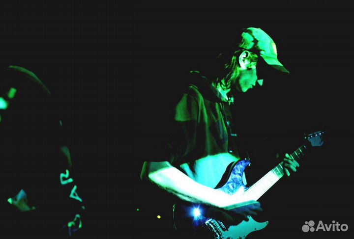 Преподаватель по электрогитаре