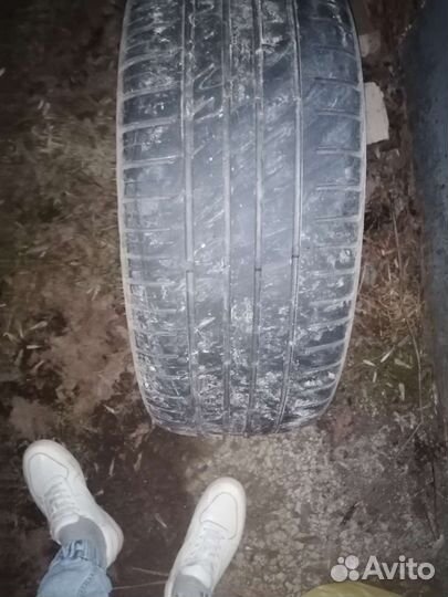 Kinforest KF-550 215/50 R17