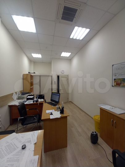 Офис, 100 м²