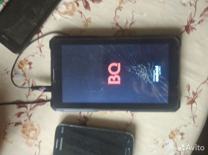 Планшет bq 7082G