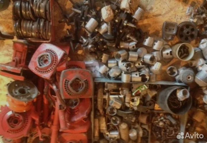 Продам запчасти бензопилы Дружба Урал
