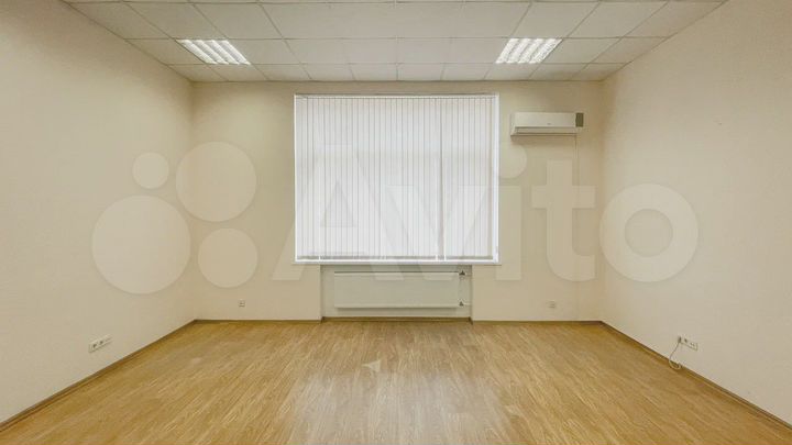 Собственник, 943 кв м от собственника