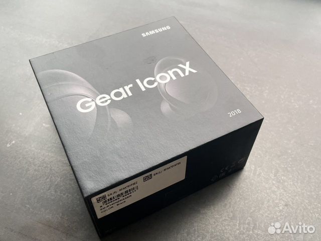 Беспроводные наушники Samsung Gear IconX