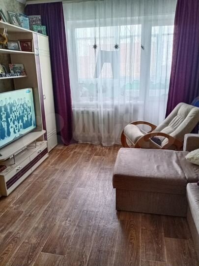 2-к. квартира, 49 м², 9/9 эт.