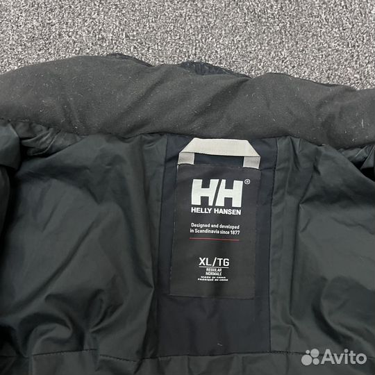 Зимний пуховик Helly Hansen