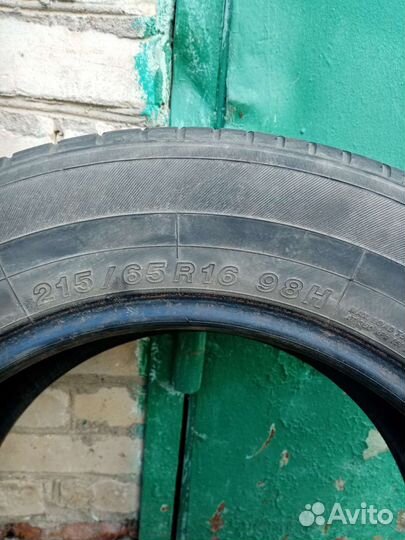 Yokohama A349 215/65 R16 90H