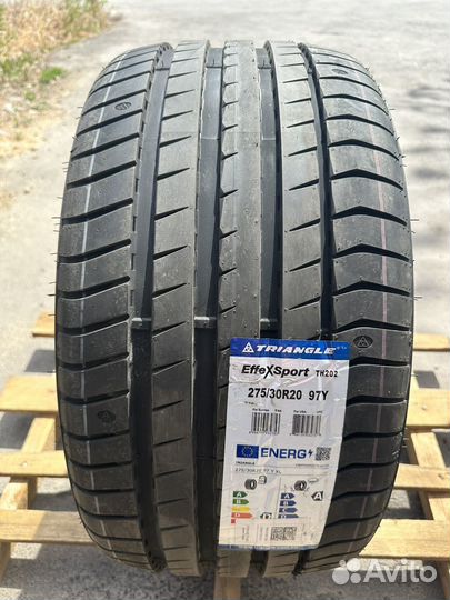 Triangle EffeXSport TH202 275/30 R20