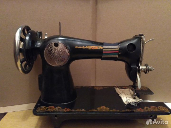 Швейная машинка пмз им. Калинина