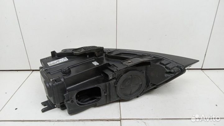 Фара левая Audi Q3/RS Q3