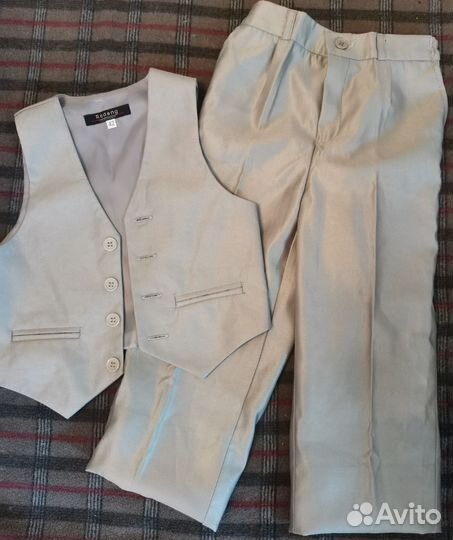 Брюки и жилет на мальчика