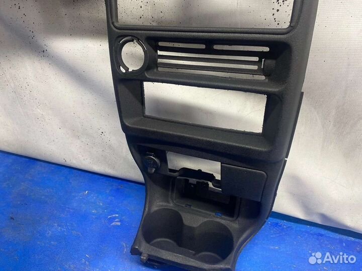 Центральная консоль 2114 с (Подстаканниками