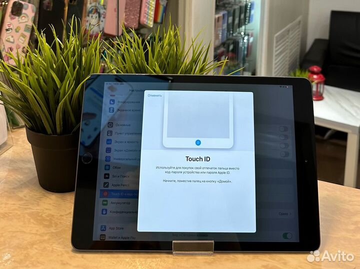 Apple iPad 2019 128Gb сим акб 97%